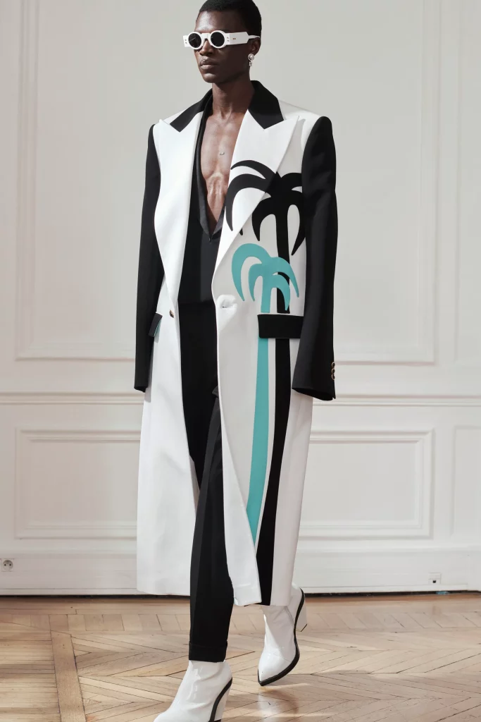 That Statement Sleeves to the Roaring ’80s, These Are the Top 11 Pre-Fall 2024 Trends